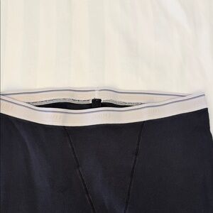 Women’s skims leggings size medium